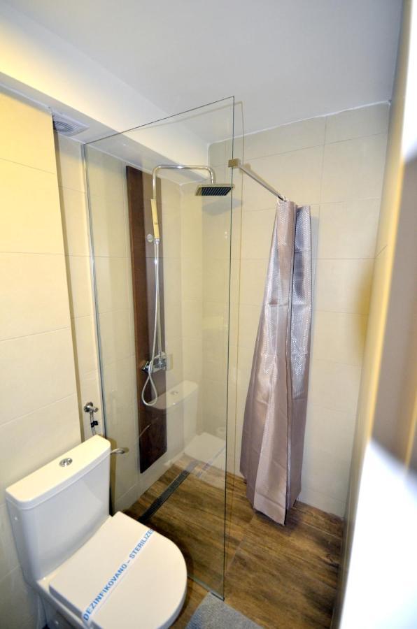 C L E A N&C O Z Y Apartmani Divčibare Eksteriør billede